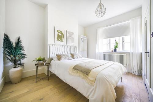 Grange Apartamento | London Calling 3 bed 3 baths 5 mins from train into City