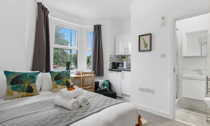 Dormers Wells Apartamento | London Studio 5 Short Stay