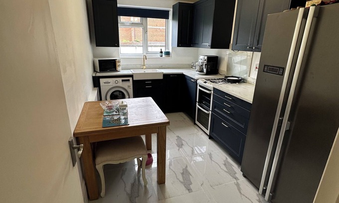 Wimbledon Apartamento | London: Stunning 2 double bed apartment in Wimbledon London