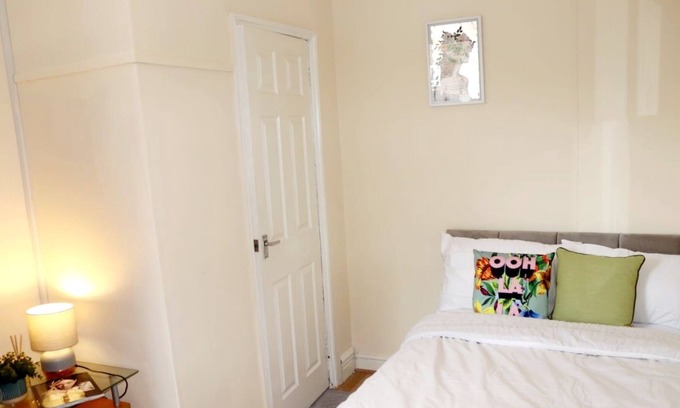 Brixton Hill Otro | London SW2
