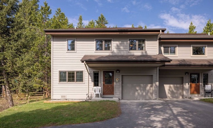 Big Sky Condominio | Lone Pine Retreat | Big Sky | Pet Friendly!