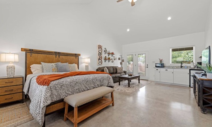 Fredericksburg Cabina | Lone Star Cabin No. 13