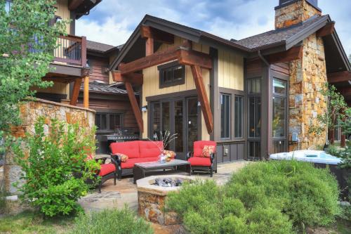 Fairmount On The River Casa | Lone Star Lodge Townhouse