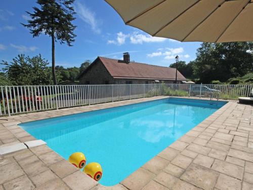 Sainte-Honorine-la-Guillaume Casa | Longère avec Piscine Chauffée, Jardin et Vélos à Dispo - FR-1-497-4