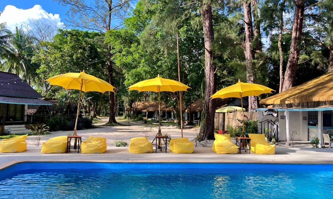 Nong Thale Villa | Long Beach Club Krabi