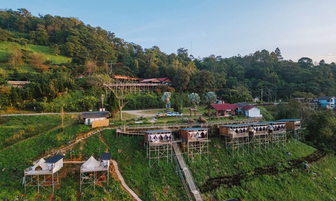 Tap Tao Cabina | Long Hak Khao Camping Phu Chi Fa