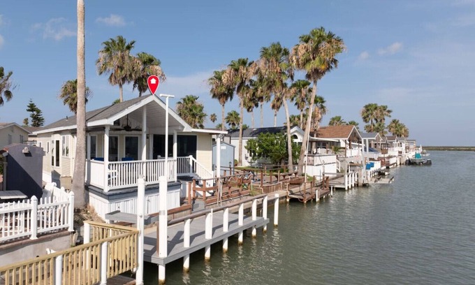 Port Isabel Casa | Long Island Village 658