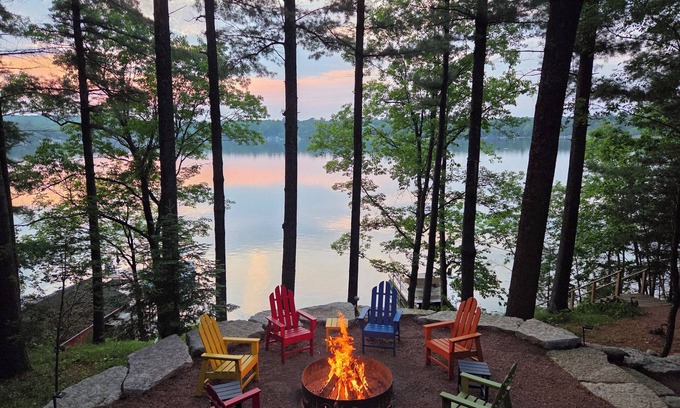 Pine River Casa | Long Lake Escape with Hot Tub & Pontoon Rental