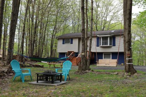 Long Pond Casa | Long pond, Pocono pines quiet & cozy!Kalahari 8mins
