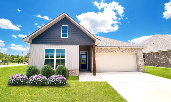 Gulfport Casa | Long Term Corporate Home in Beautiful Gulfport, MS