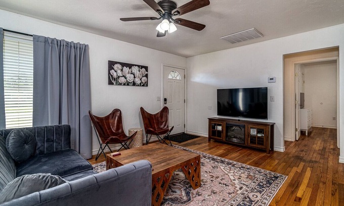 Amarillo Casa | Long Term Stay - Travel Nurse - Conveniently Located