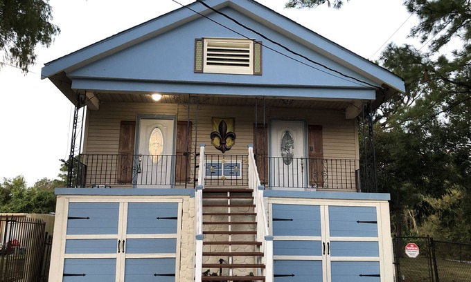Desire Area Casa | Long Term Stay @ Urban Sanctuary in Gentilly Terrace