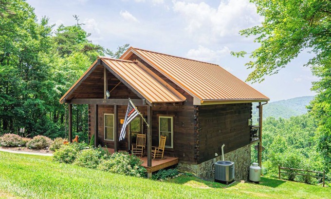 Cana Cabina | Long Valley Lights Cabin - Amazing View & 2 min. to the Blue Ridge Parkway