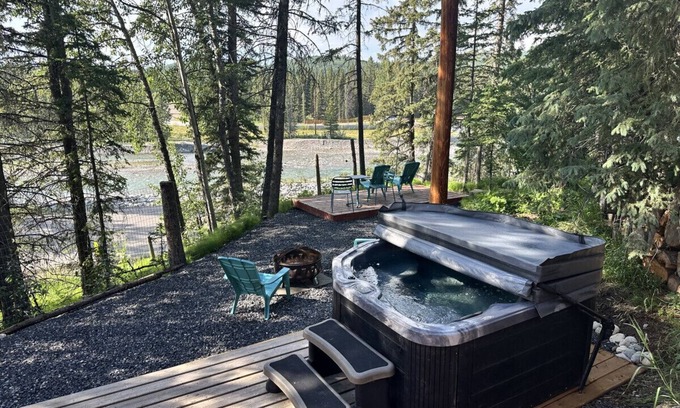 Bragg Creek Cabina | Longhorn Cabin in Bragg Creek