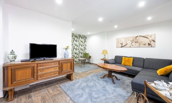 Longkamp Casa | Refugio en la ladera de Longkamp
