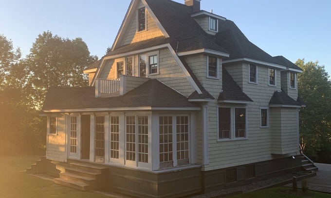Barton Casa | Longwood: cozy country VT home 20 min from Craftsbury and on the VAST trails