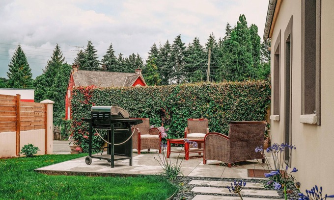 Corlay Casa | Look forward to a wonderful break in this cozy vacation home.