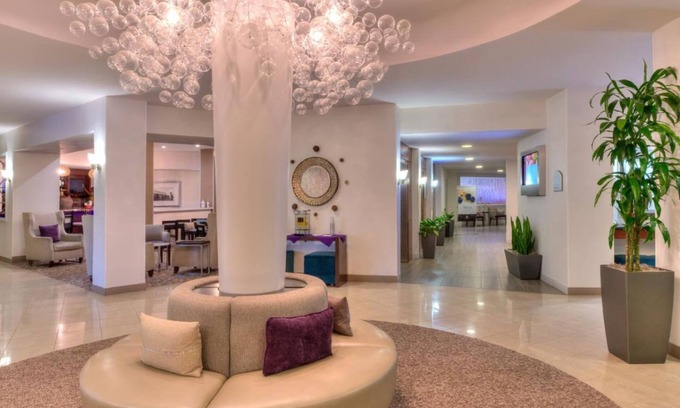 Buford Highway Casa | Best Value, Quality Stay! Outdoor Swimming Pool, Free Parking!