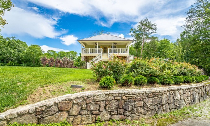 Lookout Mountain Casa | Lookout Escape - Top of Lookout Mountain