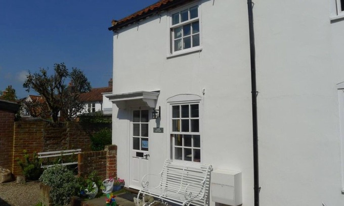 Southwold Cabaña | Loom Cottage, SouthWold Central, Se aceptan mascotas y estacionamiento (para 4, 2 habitaciones)