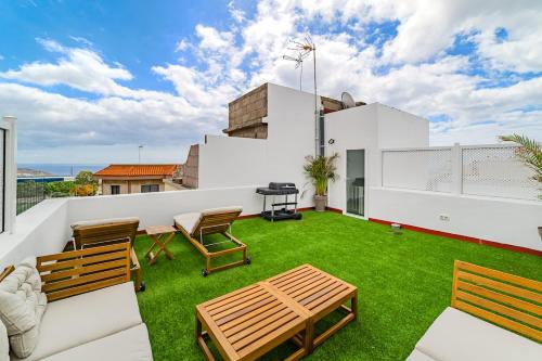 Santa Maria del Mar Casa | Los Alisios Family House
