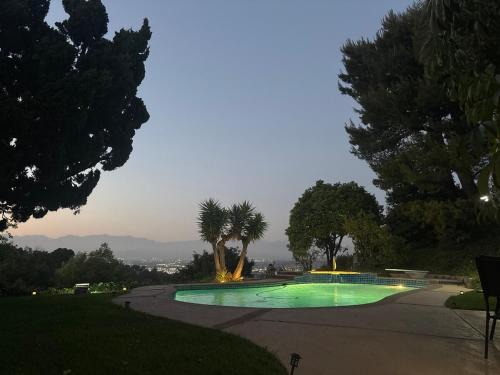 Hacienda Heights Casa | Los Angeles - Centrally located between Disneyland Universal Studios Beverly Hills and Downtown LA Most ideal city to stay with stunning views and heated pool
