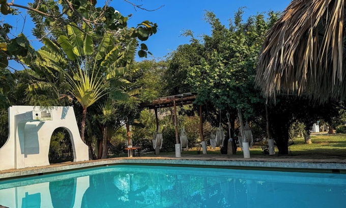 San Pedro Pochutla Hotel | Los Angeles