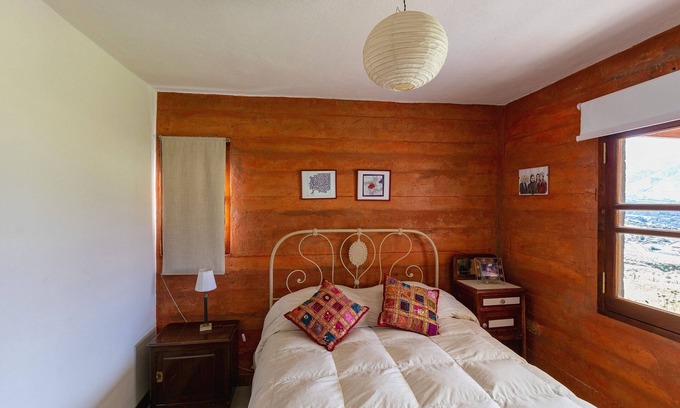 El Mollar Casa | Los González – Cabaña con Vista al Valle