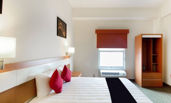 Piedras Negras Hotel | Los Herederos Hotel Piedras Negras