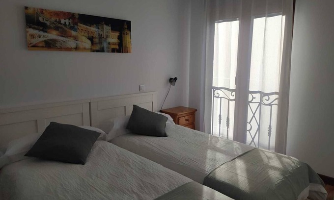 Alfoz de Lloredo Casa | Bonito apartamento cerca de la playa