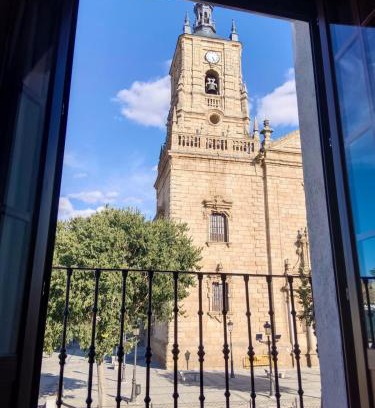 Orgaz Apartamento | Los Soportales-Casa historica siglo XVI a 20 minutos de Puy du Fou