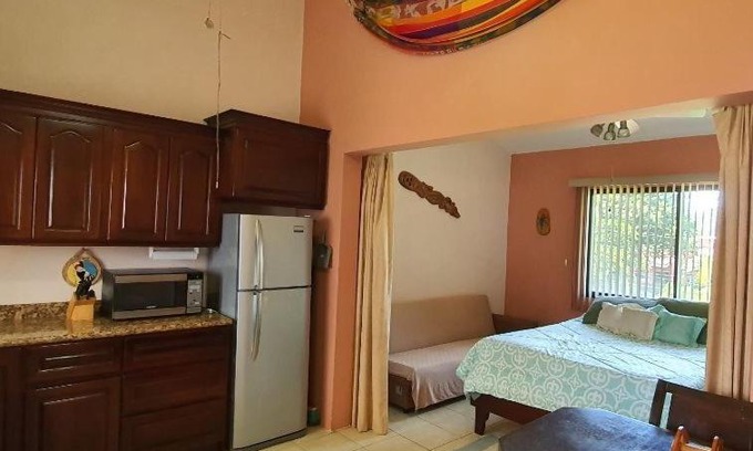 Coco Apartamento | Los Torres Studio 32