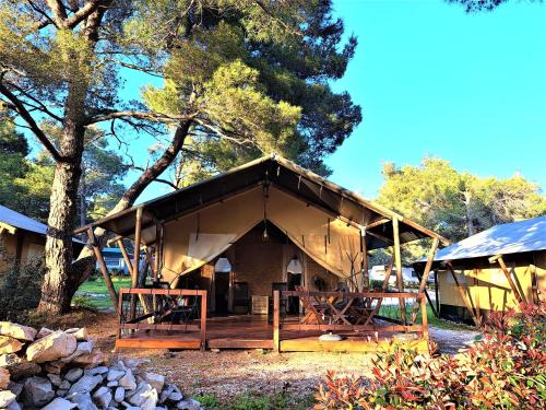 Cove Murtar Otro | Losinj Glamping - Camp Čikat - Wild