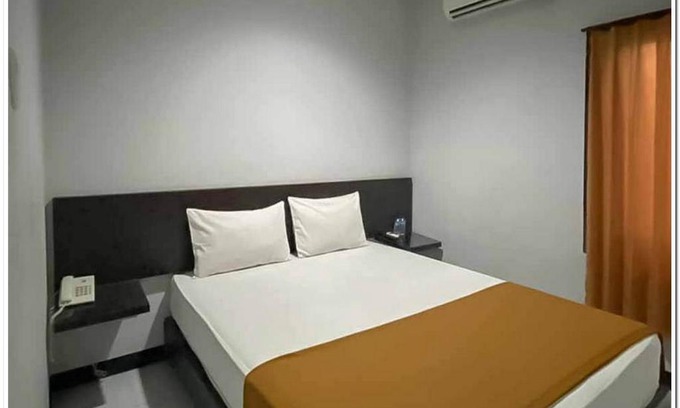 Sedati Casa | Losmen Family Syariah Bypass Juanda Mitra RedDoorz