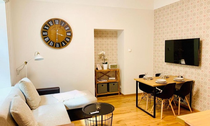 Old Town Apartamento | Lossi 32 Apartment