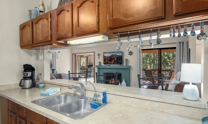 Alto Condominio | Lost at Last Condo: Come Get Lost!