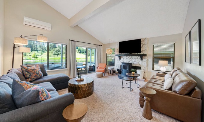 Plumas Eureka Estates Casa | Lost Sierra Escape - 72 W. Ponderosa