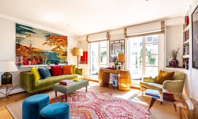 Chelsea Riverside Casa | Lots Road, Pro-Managed