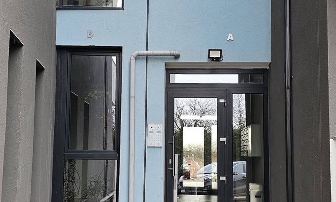 Ghiroda Apartamento | Lotus apartament amplasat la intrare in Timisoara la 2 km de aeroport