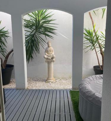 Agde Apartamento | loue appartement 40 m2 Avec son patio jacuzzi