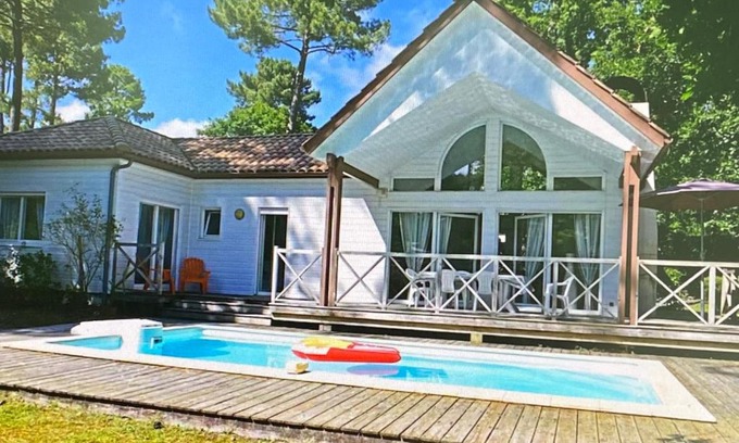 Biscarrosse Villa | Louise-Angèle