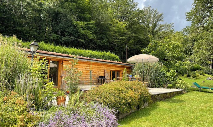 Charnay Chalet De Esquí | Löuloue - a cottage by the river
