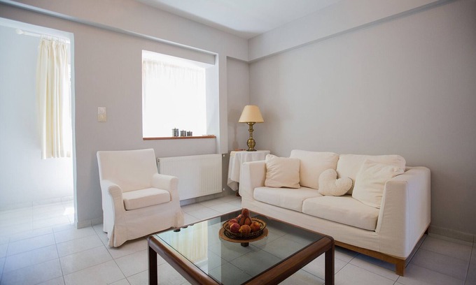 Loutraki Apartamento | Loutraki home near the beach and the city centre