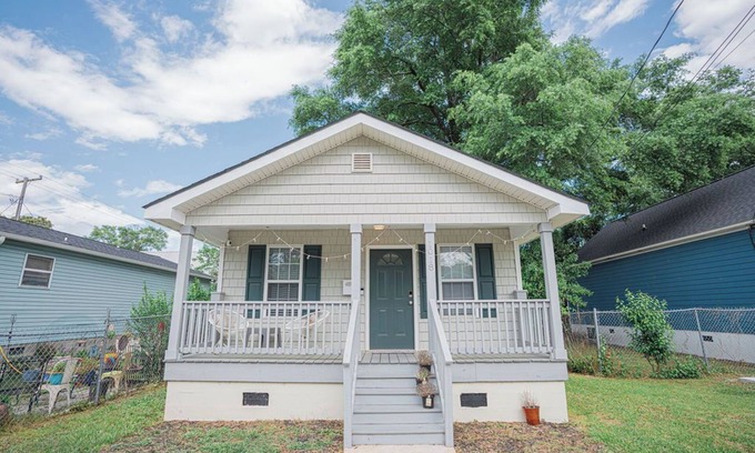Wilmington Casa | Love Alley Cottage - In the Heart of Downtown Wilmington