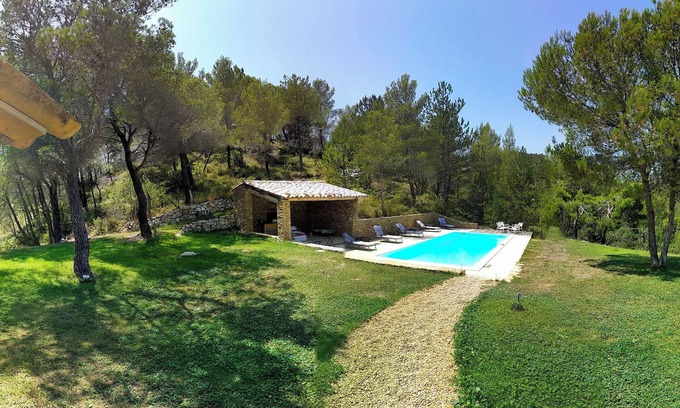 Buis-les-Baronnies Casa | "LOVE N'EST", Mas in the heart of the Baronnies classified 5*.