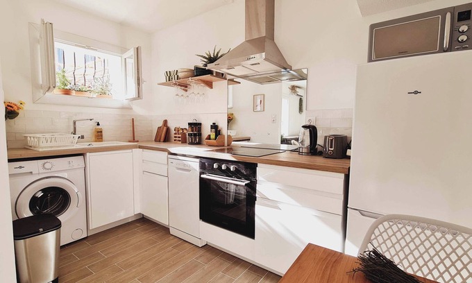 Saint-Henri Casa | Love nest with terrace close to the sea