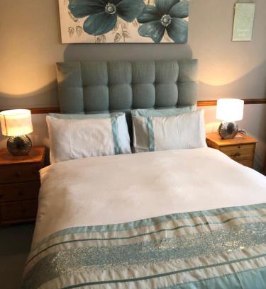 Cray Valley East Casa | Love & Peace