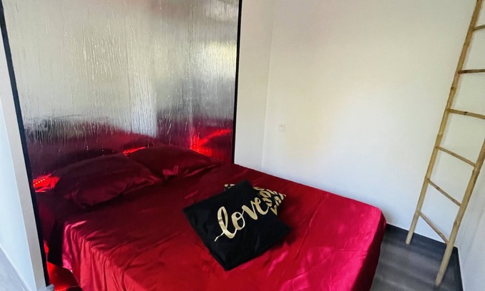Le Tholonet Casa | LOVE ROOM under the stars