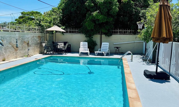 West Little Havana Casa | Love Story 2-bedroom pool house in Miami with free parking & BBQ
