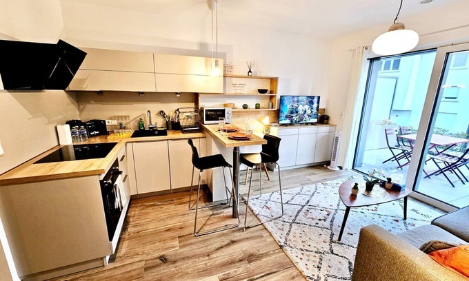 Cessange Apartamento | Lovely 1 bedroom flat with terrace